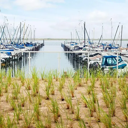 아파트 6 Personen In *