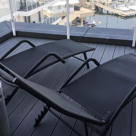 Apartment 5 Star In Wendtorf